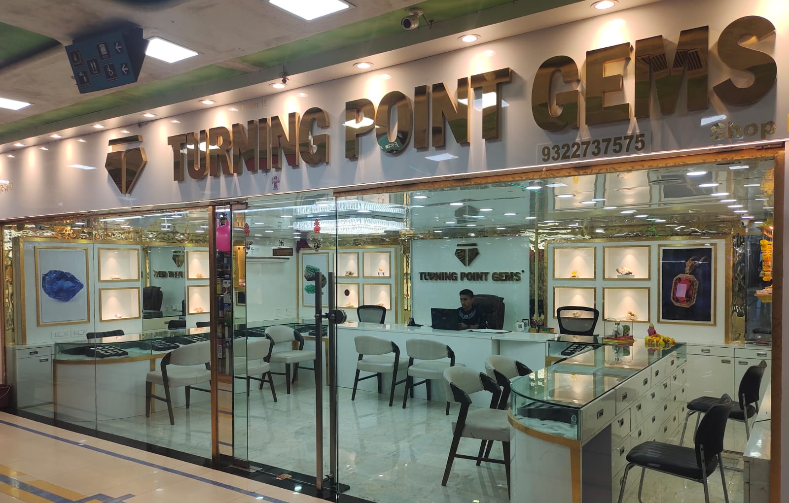 Titan watch showroom in kandivali west cheap